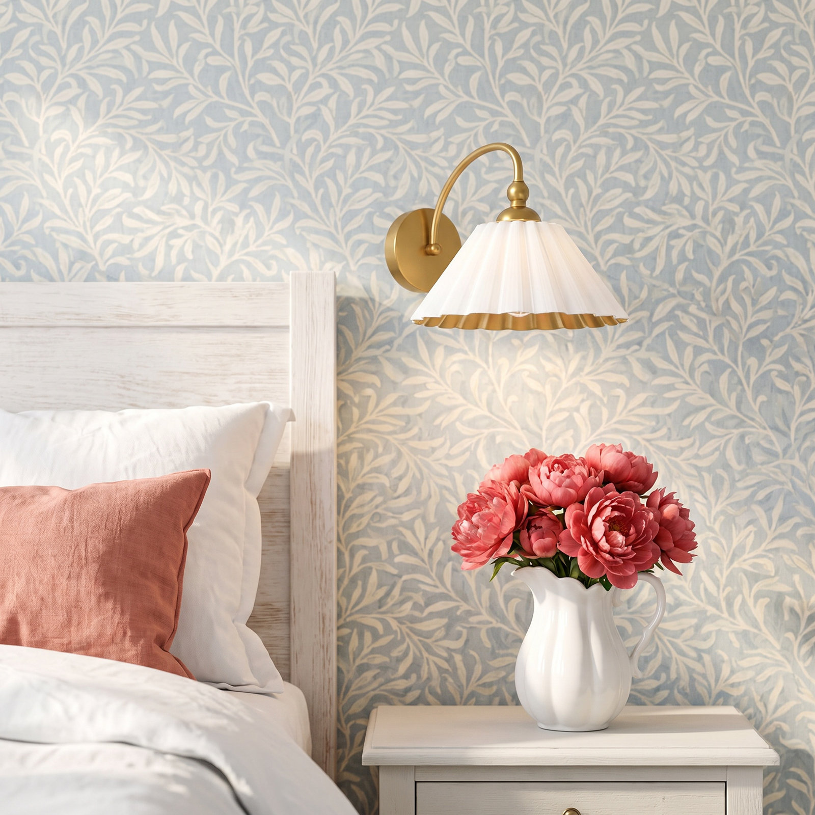 Single Light Dimmable Wall Sconce