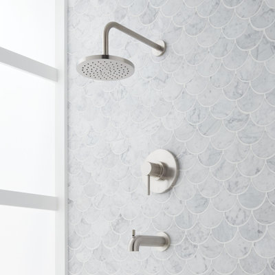 Lexia Pressure Balance Tub And Shower Set