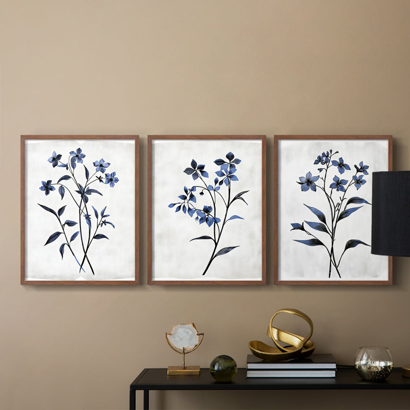 Étude florale CLxxvi -Set de 3 estampes numériques giclées -Prêt à accrocher, H 28 po x l 66 po, Noyer