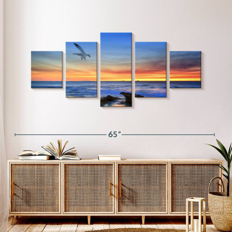 Peaceful Australian Avonna, 24" H x 55" W