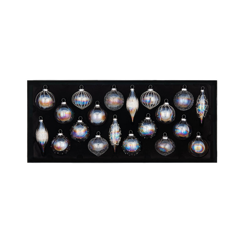 11.61cm Solid Colour Plastic / Acrylic Bauble, Clear Iridescent