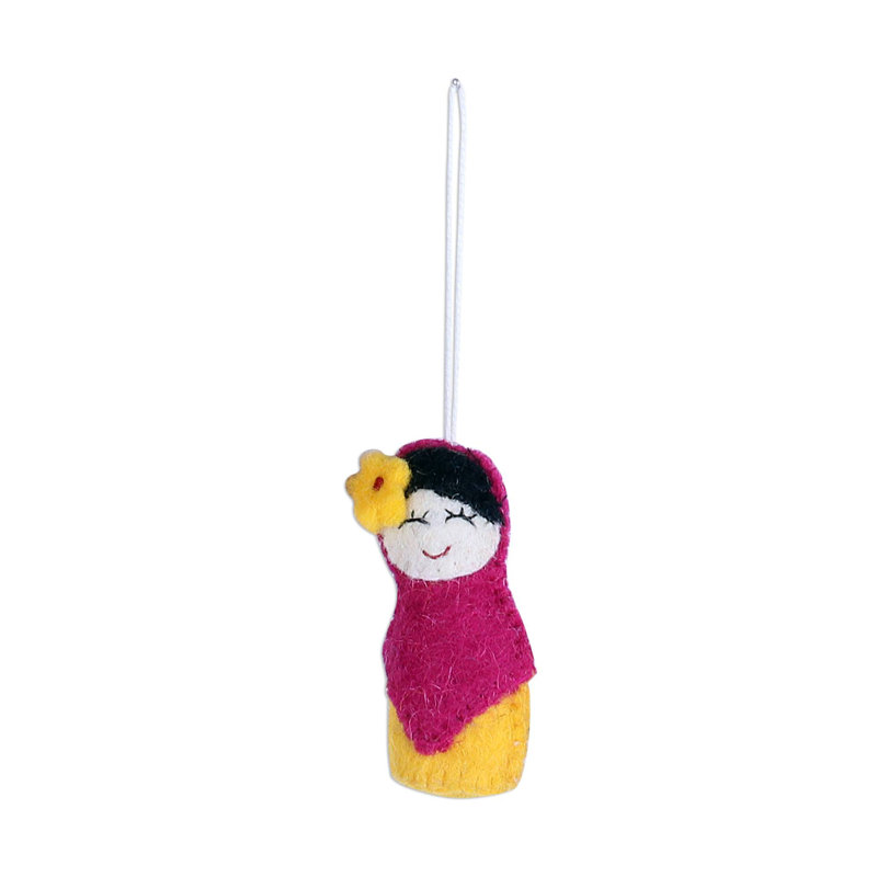 Figurine suspendue en laine best friends