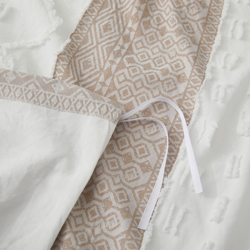 White & Brown Wave Stripe Duvet Cover Set with Pillowcases - Zipper Closure, Modern Bedding Collection (King)