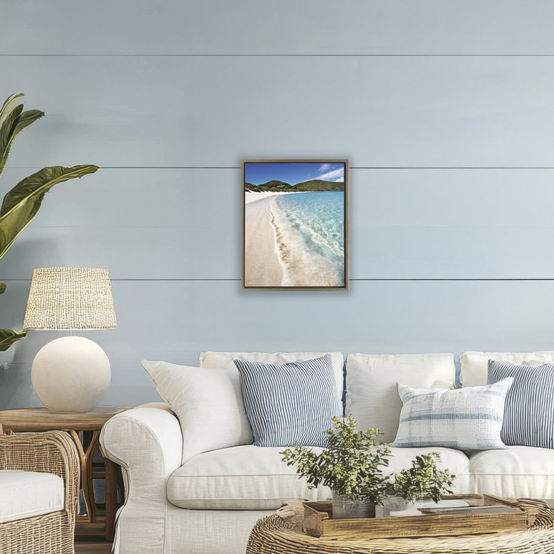 Cadre flottant Caribbean Beach Coast, design par Seven Trees Design, H 21 po x l 17 po, Cadre flottant orme Montalcino