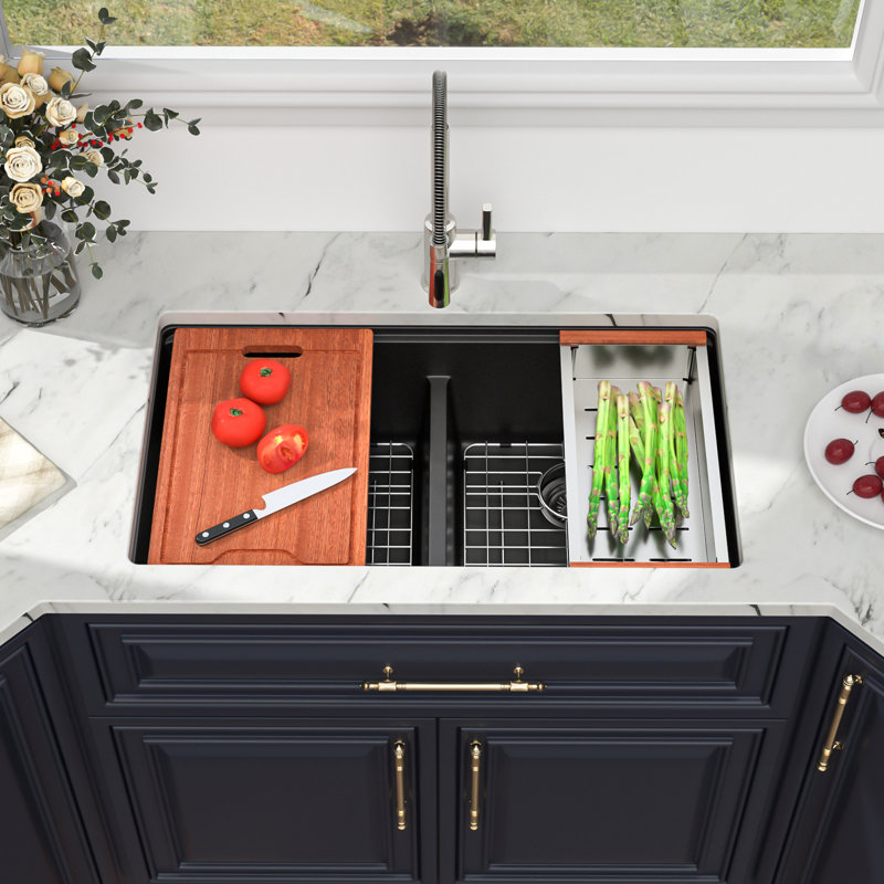 Évier de cuisine à double cuve 50/50 à double cuve à montage sur plan L 33 po x l 19 po en granite noir avec accessoires