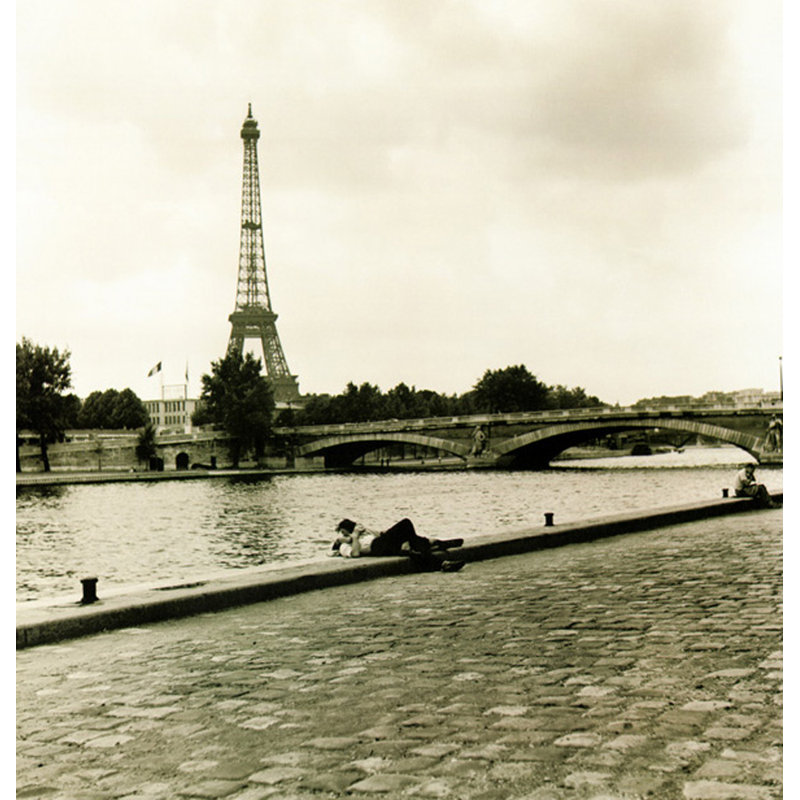 Paris, France, 1952 MCG-C1260, H 21 po x l 20 po