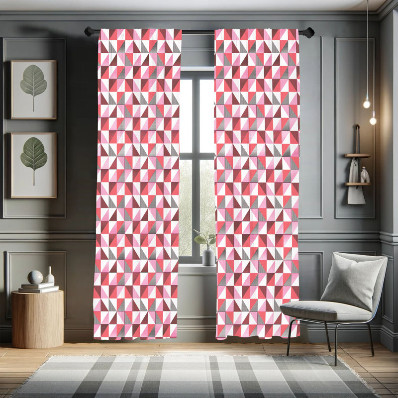 Rideaux géométriques Wrought Studio ™, triangles rayés coupés en deux, L 28 po x L 63 po