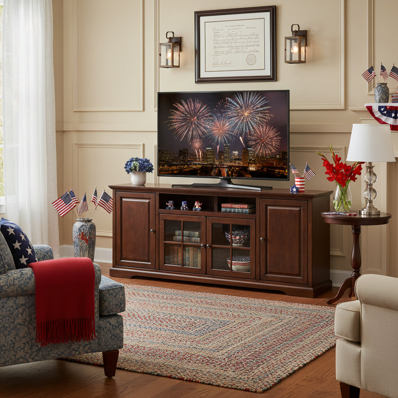 Cifuentes 78" Traditional TV Stand for TVs up to 85"