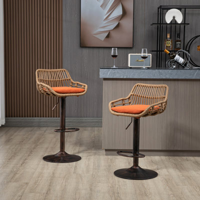 Tabourets de bar de cuisine orange modernes (lot de 2), réglables avec repose-pieds, pivotants, base en métal, capacité de charge de 113 kg (2 pièces), hauteur réglable et pivotants, pour salle à manger, construction robuste, limite de poids