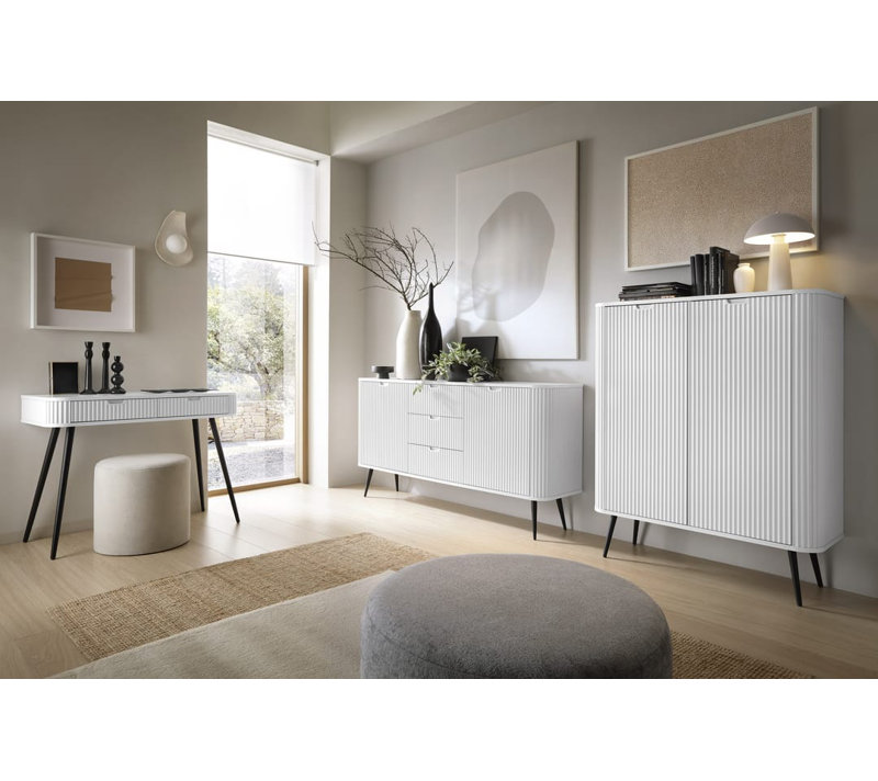 Chaselynn 168cm Sideboard, White