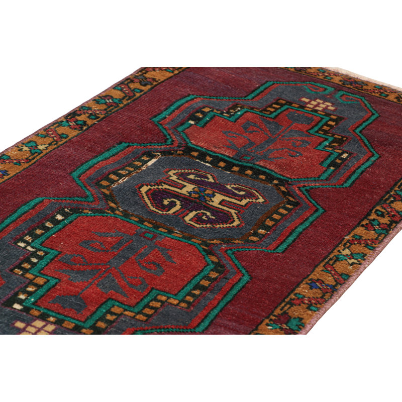 One-of-a-Kind 1'8" X 3'0" Area Rug