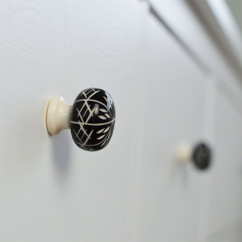 Nicola Spring - Resin Cabinet Knobs, Black
