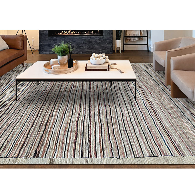 Hand-Knotted High-Quality Ivory Area Rug