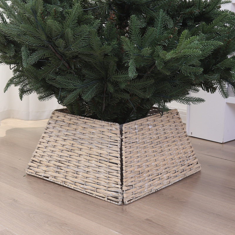 Moises Polyvinyl Chloride (PVC) Tree Skirt, Natural