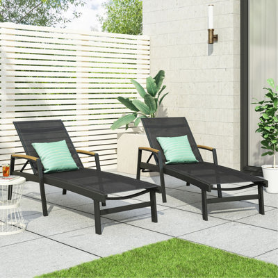 Chaise longue