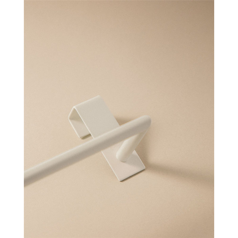 Hendley Towel Stand, Matte Black