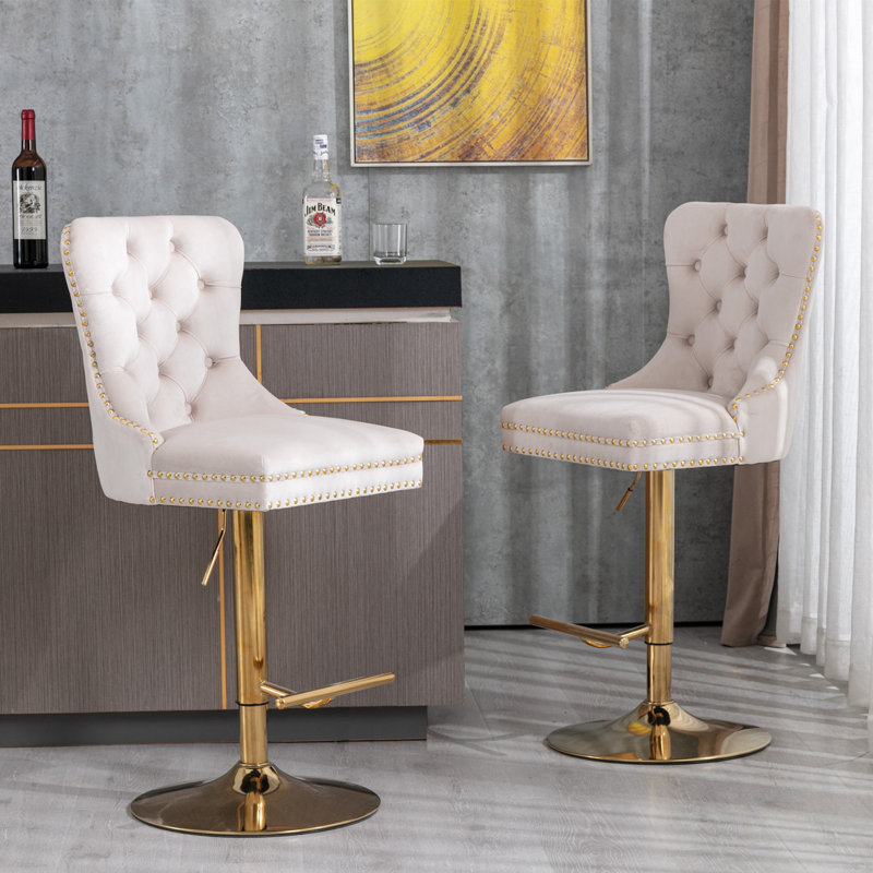 Ensemble de 2 tabourets de bar pivotants à hauteur réglable et dossier capitonné, Doré, Beige