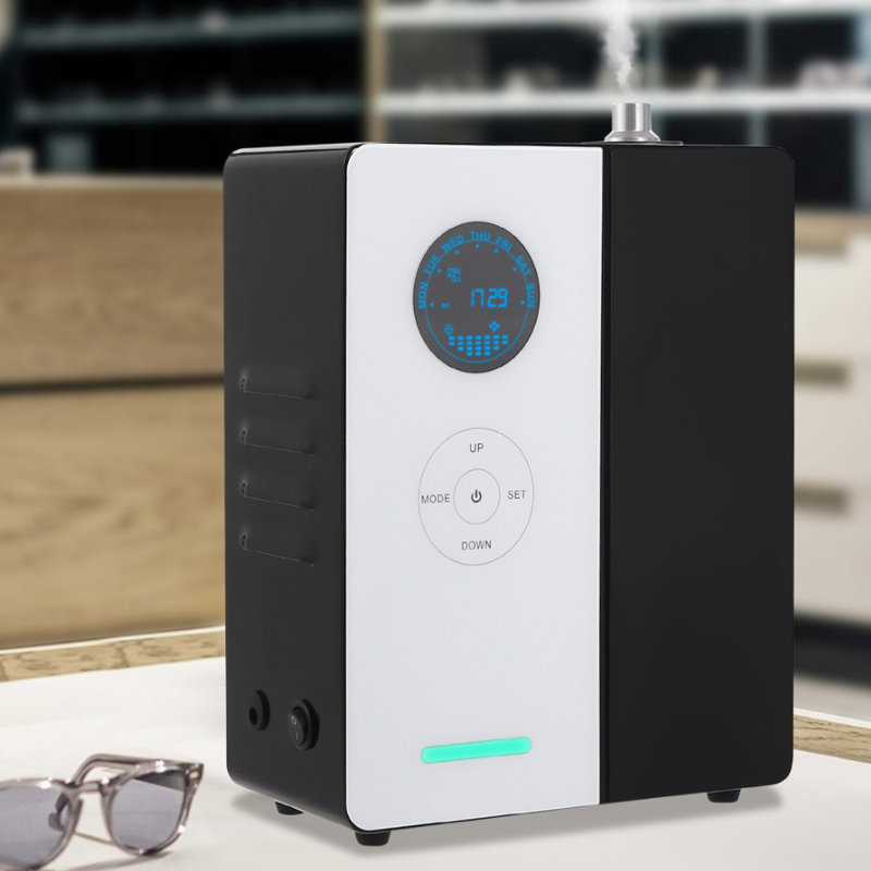 Emone Plug-in Essential Oil Diffusers, Black/White