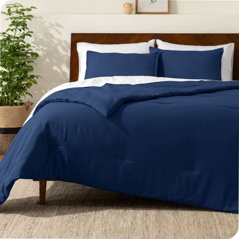 Down Alternative Track Stitch Comforter Set, Queen Comforter + 2 Standard Shams, Dark Blue