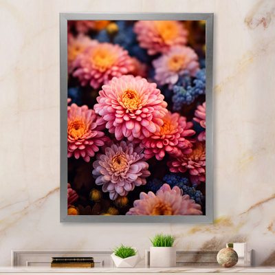 «Pink Yellow Mums Blossoms» sur toile