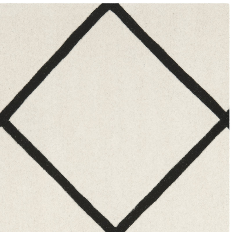 Teresita Hand Tufted Wool Geometric Rug, Round 7'