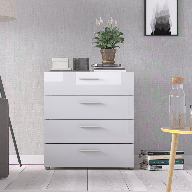 Gianna 31.57'' W 4 - Drawer Dresser, White/Oak