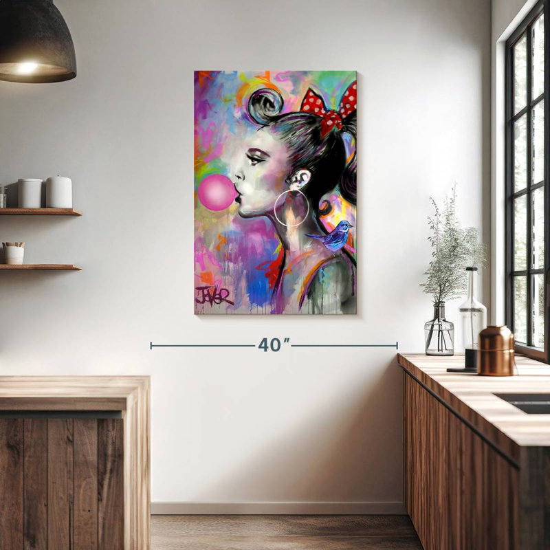 Leisha Bubble Girl, H 39 po x l 26 po
