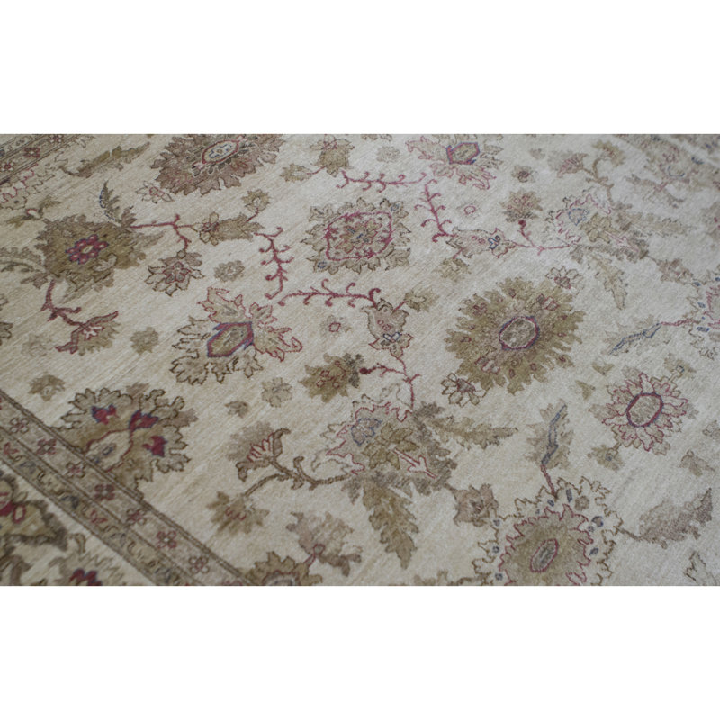 Sultanabad Wool Oriental Area Rug