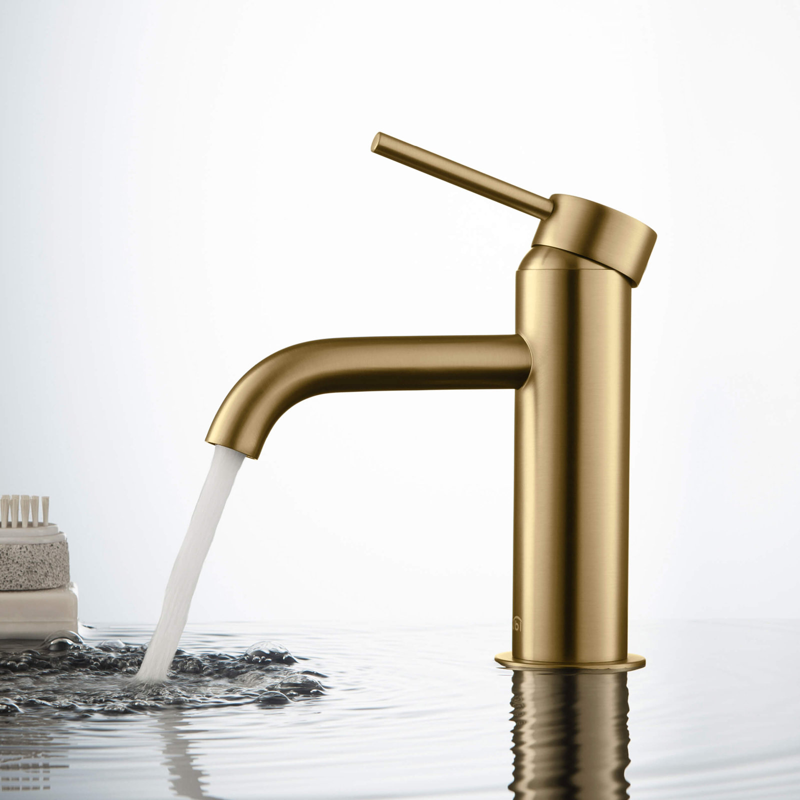 Circular Single-Hole Bathroom Faucet, Drain Assembly Included, Brushed Brass