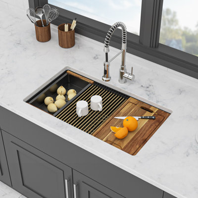 Évier de cuisine en quartz durable, composite noir, conception moderne pour un usage domestique