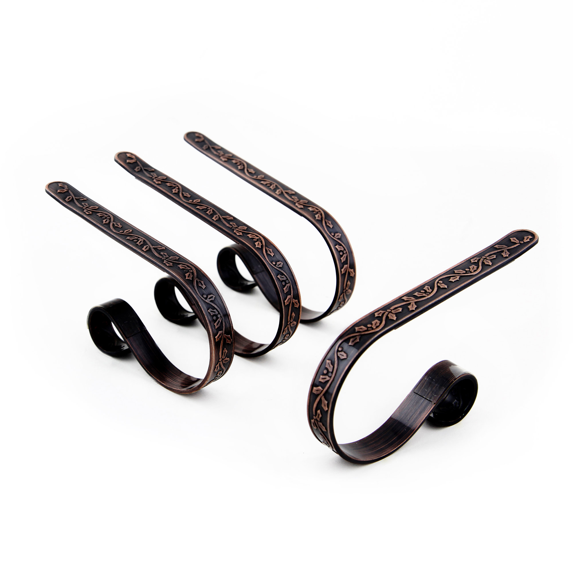 Haute Decor Holly MantleClip Stocking Holder & Reviews - Wayfair Canada