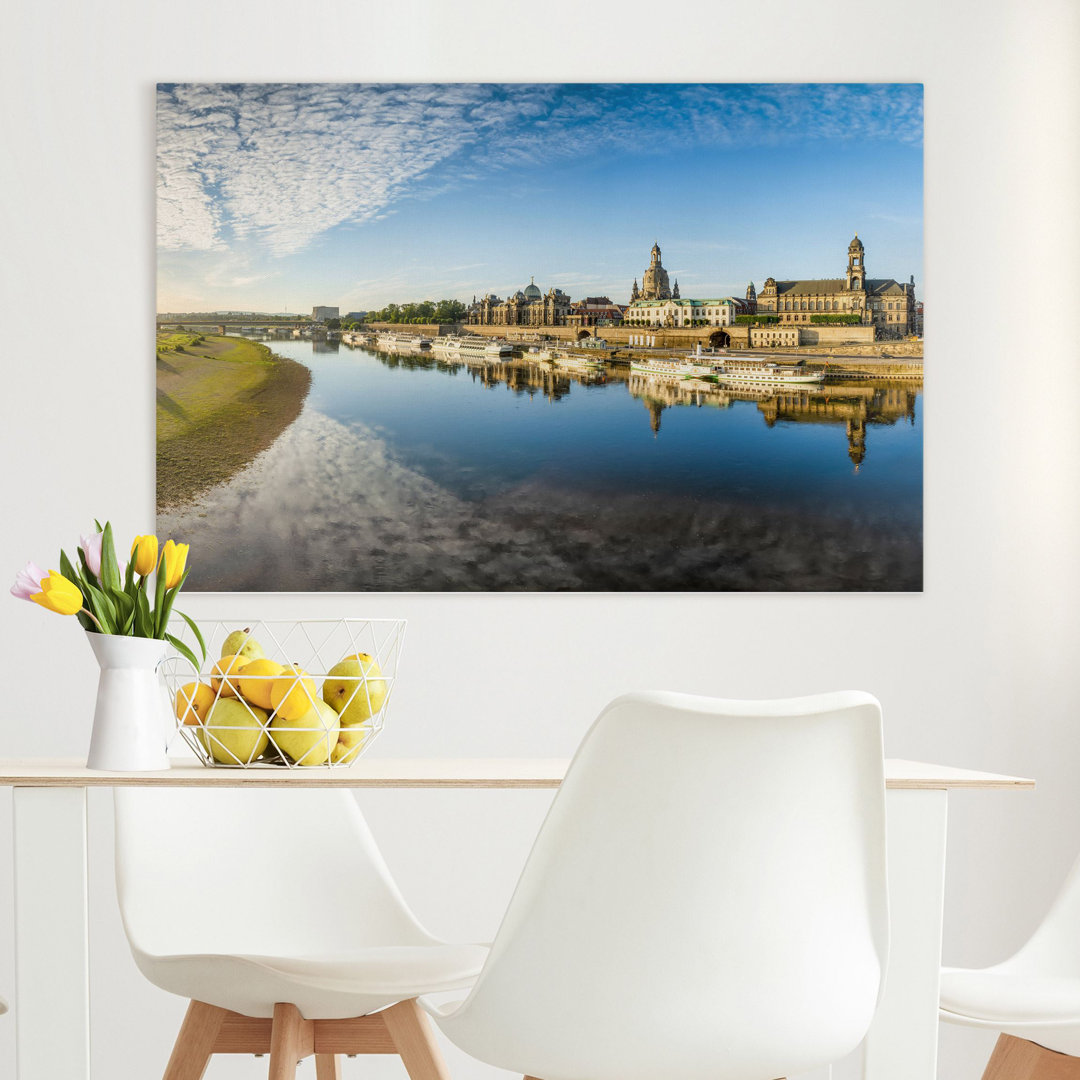 Leinwandbild Die Weiße Flotte von Dresden