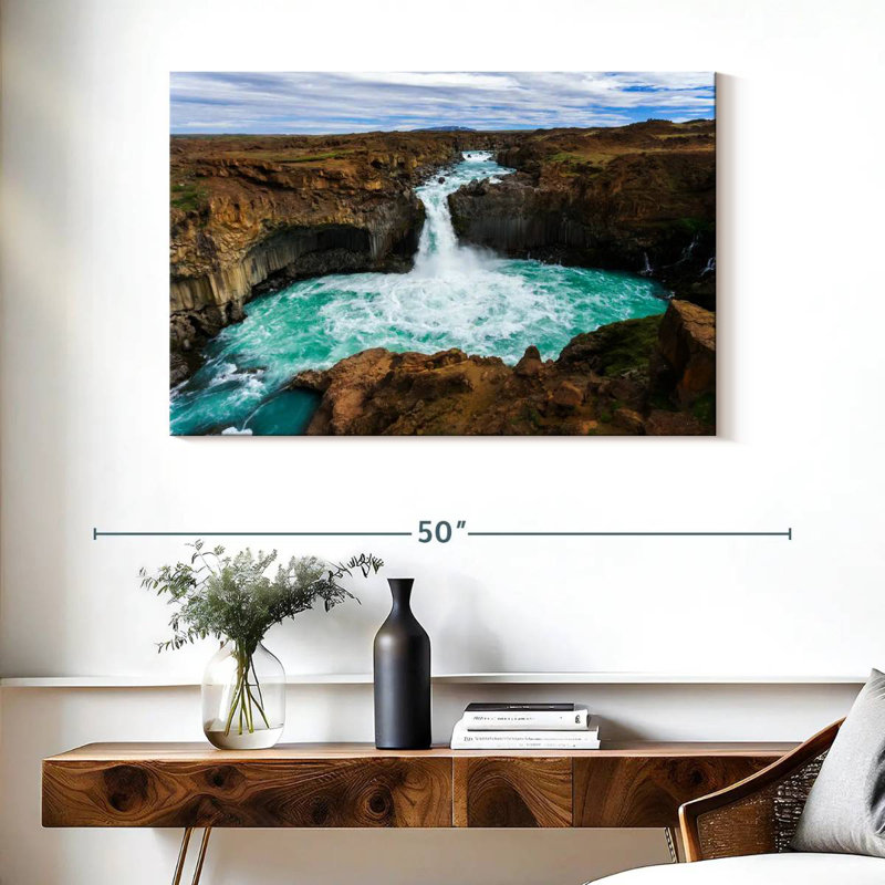 Incroyable cascade d'Aldeyjarfoss, H 26 po x l 39 po