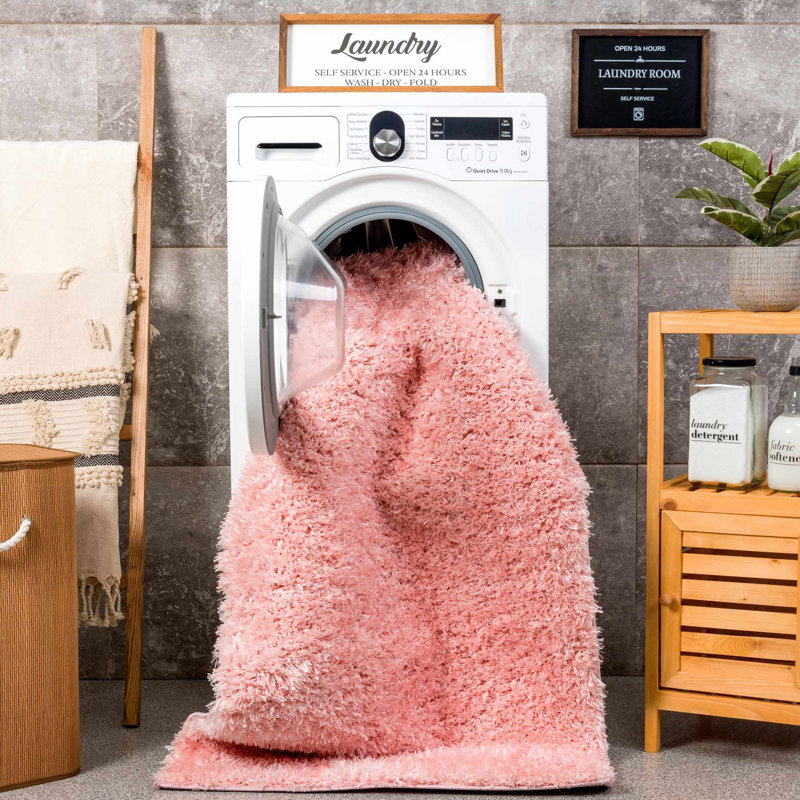 Libero Solid Shag Pink Area Rug, Runner 2'7" x 7'3"
