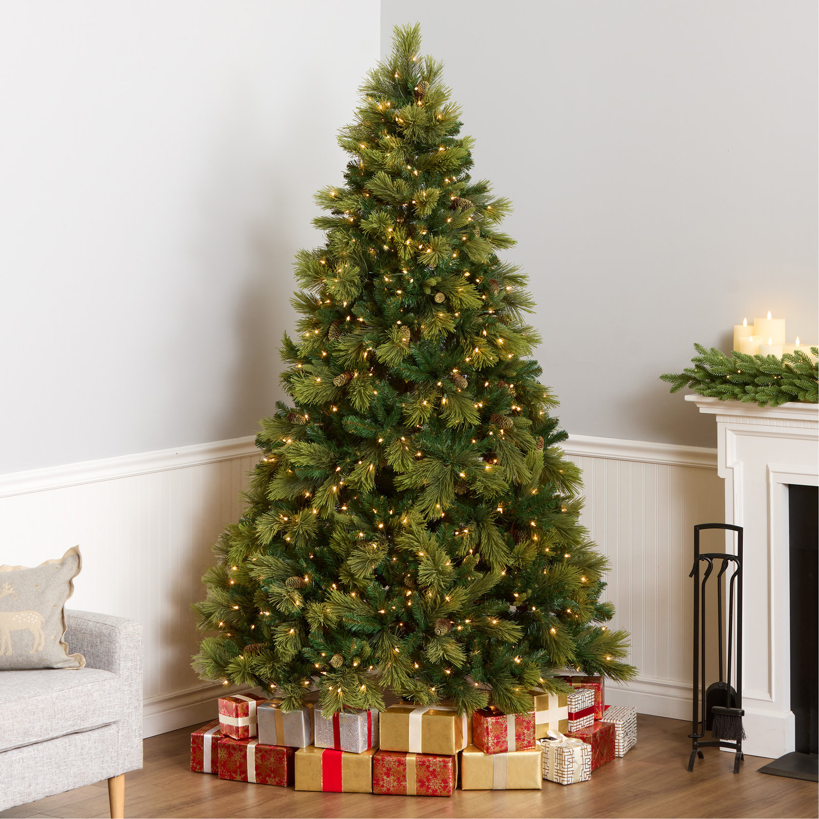  Carolina Pine Tree with Clear Lights, 7.5'