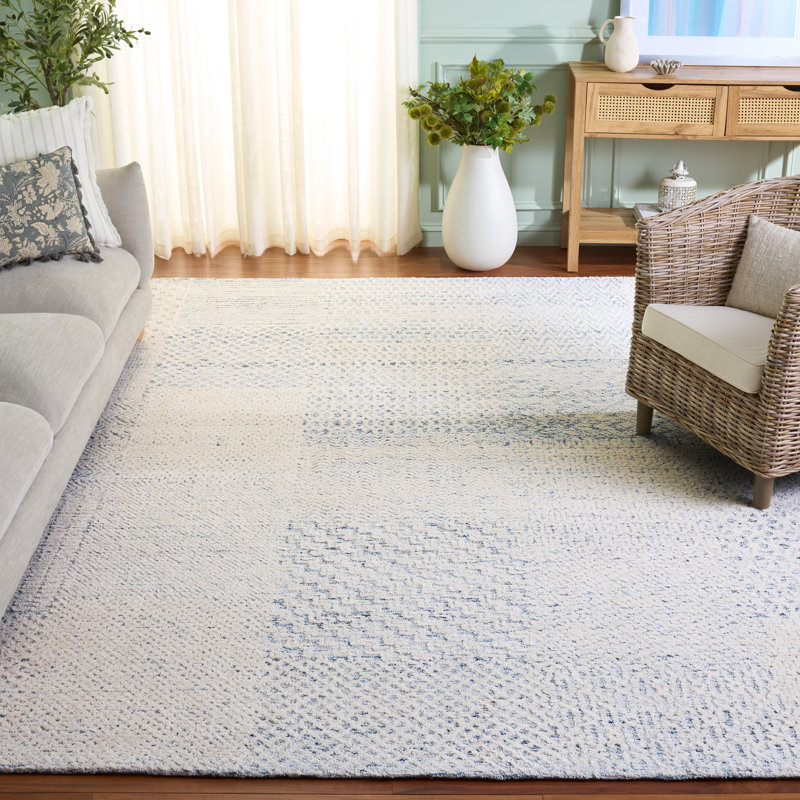 Armittie 223 Area Rug In Ivory / Blue, Rectangle 8' x 10'