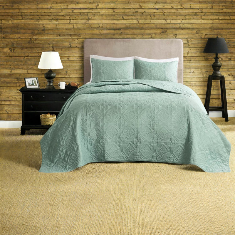 Reversible Microfiber Bedding Set, Green Medallion Pattern For Bedroom