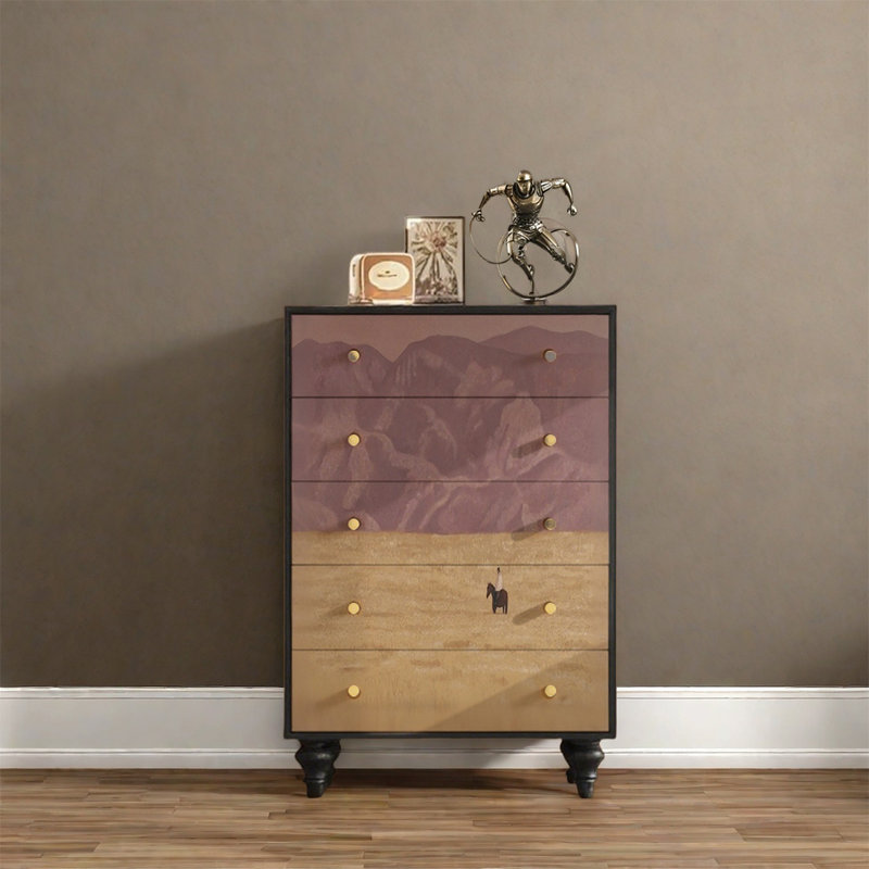 Armoire en pin avec cinq tiroirs