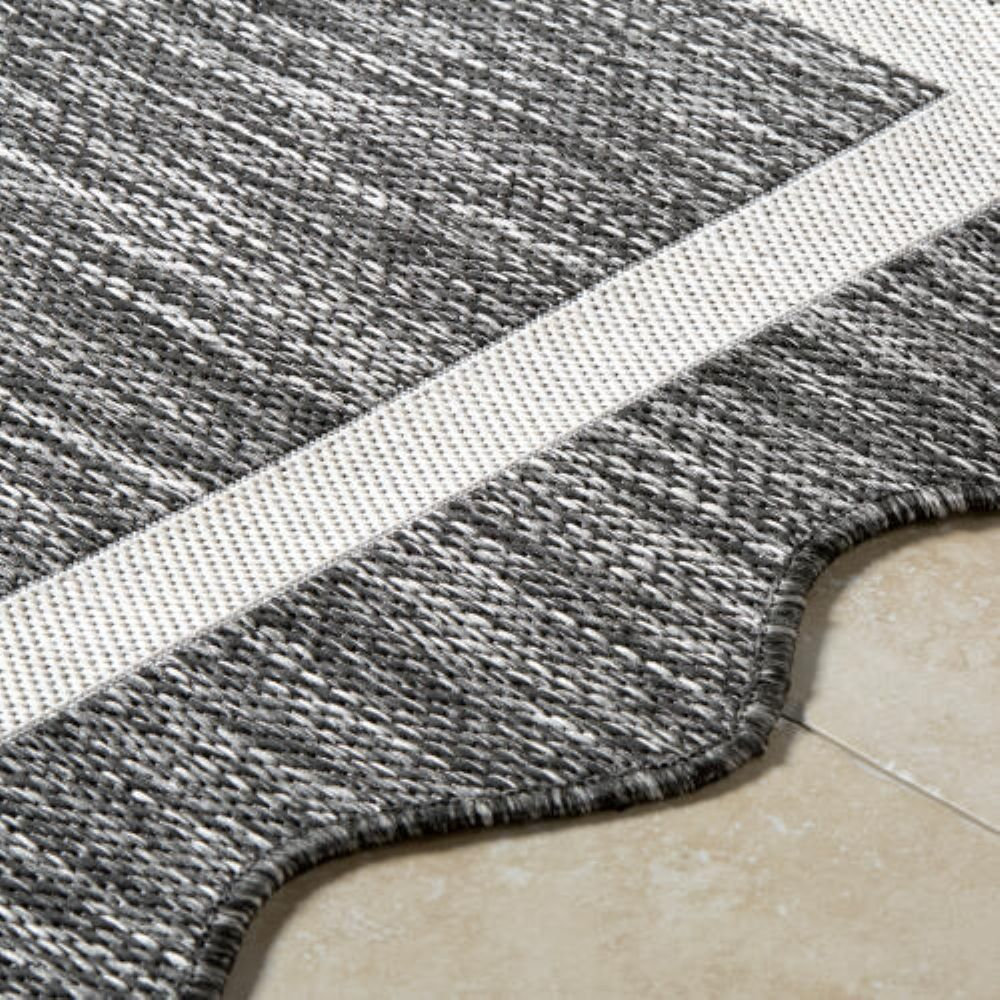 Skiles Outdoor Rug, Rectangle 9'2.2" x 12'0.1"