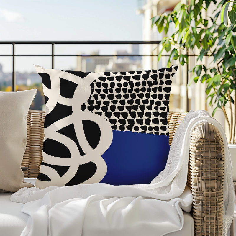 Oreiller carré réversible intérieur / extérieur Deo, H 19 po x l 19 po, Bleu marine / noir / blanc cassé abstrait