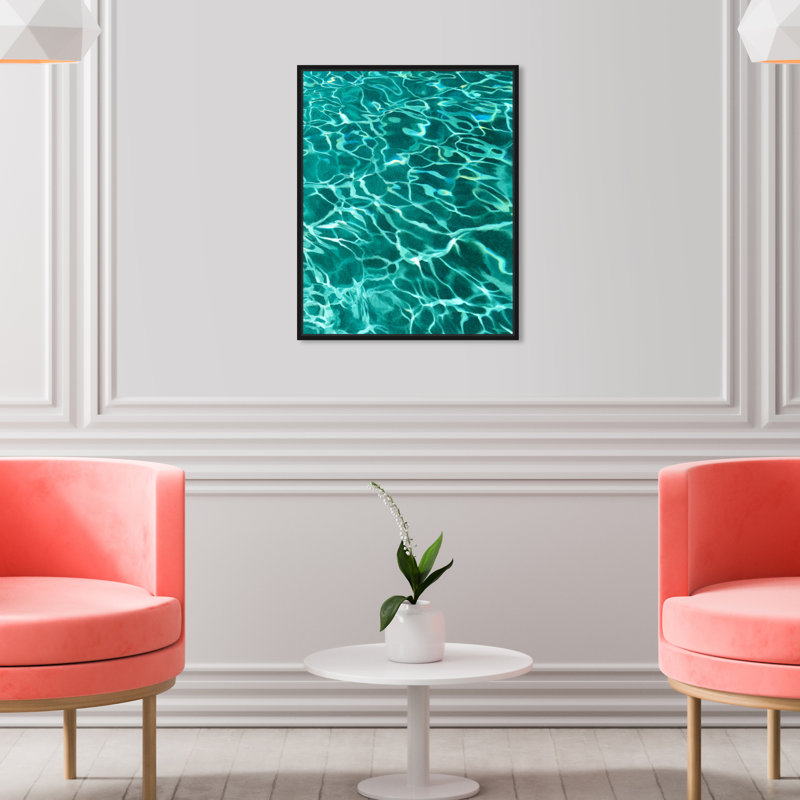 «Clear Waters, Ocean Reflection Texture Coastal Blue», impression, H 20 po x l 16 po x P 1,75 po, Cadre flottant en bois noir
