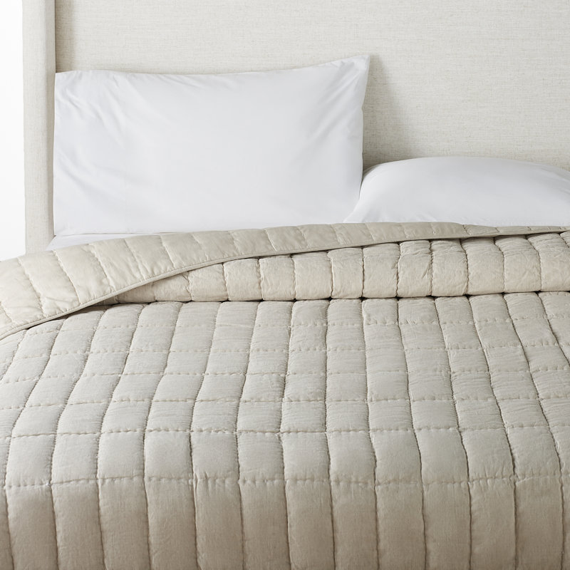 Fielder Natural/White Single Quilt, King Quilt, Natural