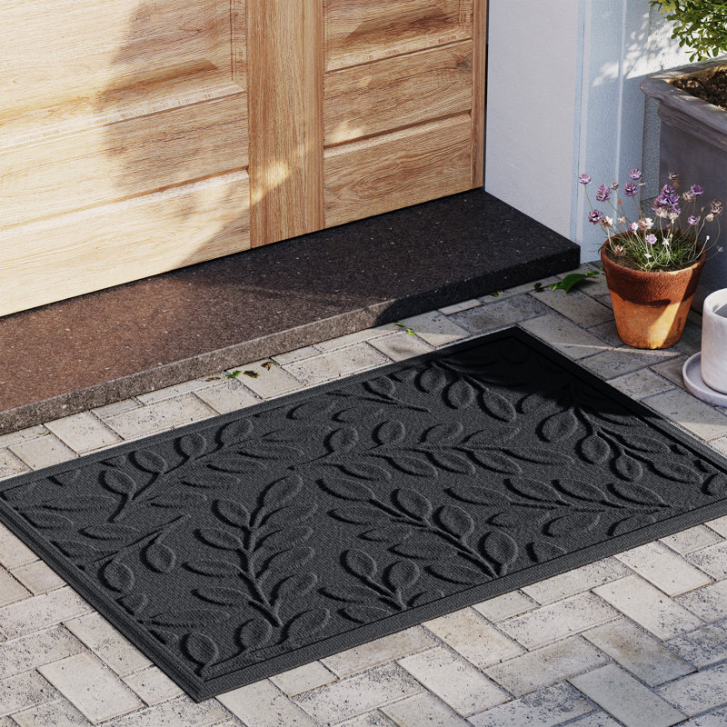 Paillasson intérieur semi-circulaire 24 po x 39 po WaterHog® Brittney Leaf