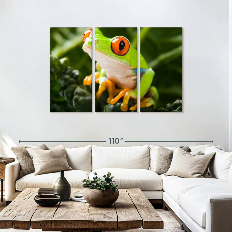 Brampt Tree Frog, 48" H x 74" W