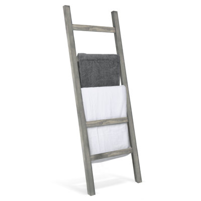Wall-Leaning Wood 4.5 ft Blanket Ladder