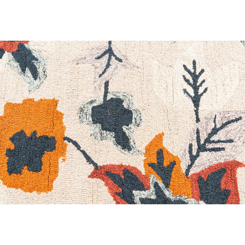 Noell Beige Rug