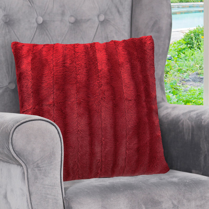 Solid Colour Faux Fur Pillow Cover, 18" x 18", Maroon