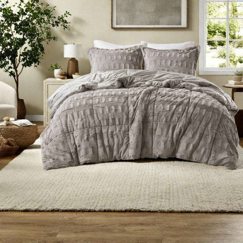 Ensembles de literie confortables en fausse fourrure grise pour une maison moderne