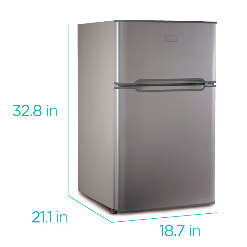 BCRK Series Black + Decker 3.1 cu. ft. Freestanding Mini Fridge with Freezer, Grey