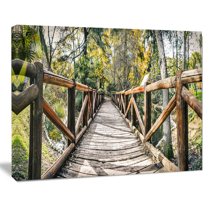 Pont en bois dans la forêt - reproduction de photo, H 20 po x l 40 po x P 1po, Toile tendue